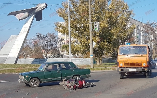 На одном и том же участке дороги произошло два ДТП подряд (ФОТО) Фото № 0 На одном и том же участке дороги произошло два ДТП подряд (ФОТО) Фото № 0