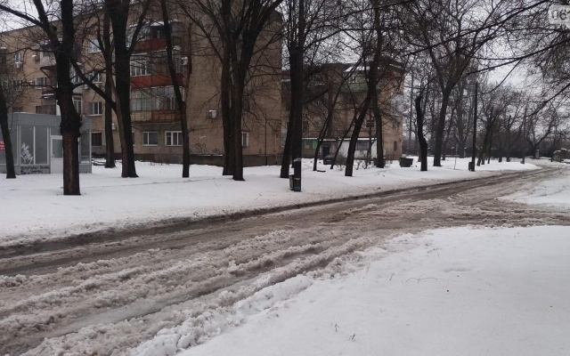 Запорожцев просят не выходить из домов: Как сейчас выглядят запорожские улицы (ФОТО) Фото № 1 Запорожцев просят не выходить из домов: Как сейчас выглядят запорожские улицы (ФОТО) Фото № 1