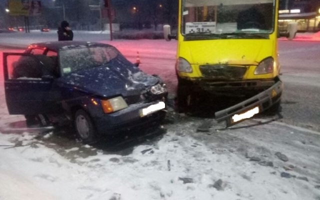 Возле Возле
