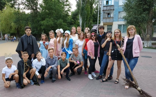 В Мелитополе посреди лета отмечали Новый год (ФОТО) Фото № 0 В Мелитополе посреди лета отмечали Новый год (ФОТО) Фото № 0