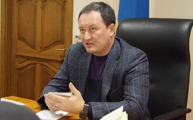 Брыль работает в ОГА, но получает зарплату в СБУ Фото № 0 Брыль работает в ОГА, но получает зарплату в СБУ Фото № 0