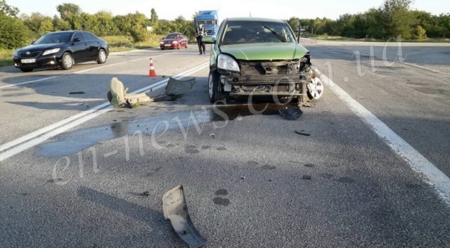 На трассе Васильевка-Запорожье ДТП: Водитель На трассе Васильевка-Запорожье ДТП: Водитель