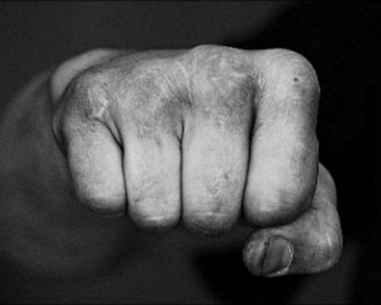 Мужчину ограбили в кафе на вокзале Фото № 1 Мужчину ограбили в кафе на вокзале Фото № 1