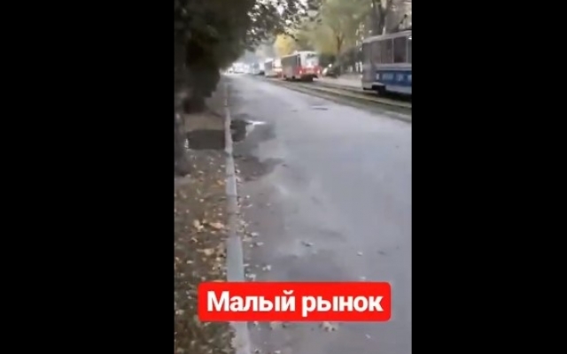 В Запорожье на остановке скопилось большое количество трамваев. Что произошло? (ВИДЕО) Фото № 0 В Запорожье на остановке скопилось большое количество трамваев. Что произошло? (ВИДЕО) Фото № 0