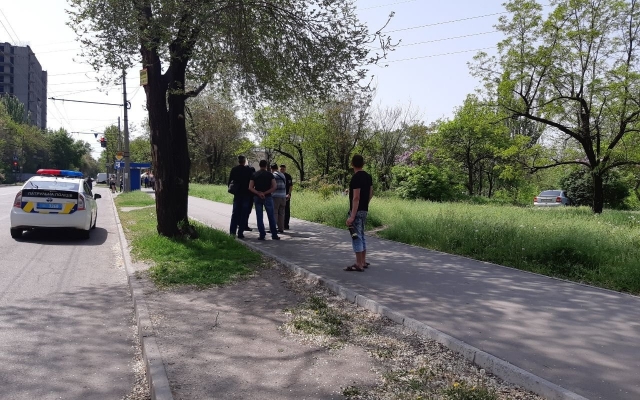 ДТП в Запорожье: У водителя легковушки случился приступ эпилепсии (ФОТО) Фото № 5 ДТП в Запорожье: У водителя легковушки случился приступ эпилепсии (ФОТО) Фото № 5