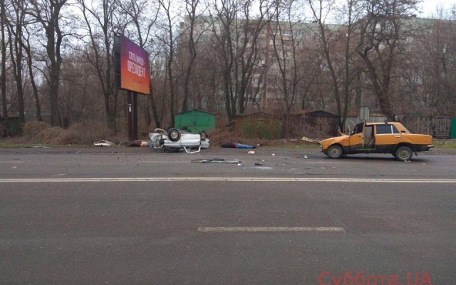 В Запорожье разыскиваются свидетели страшной аварии, которая унесла жизни людей (ФОТО) Фото № 0 В Запорожье разыскиваются свидетели страшной аварии, которая унесла жизни людей (ФОТО) Фото № 0