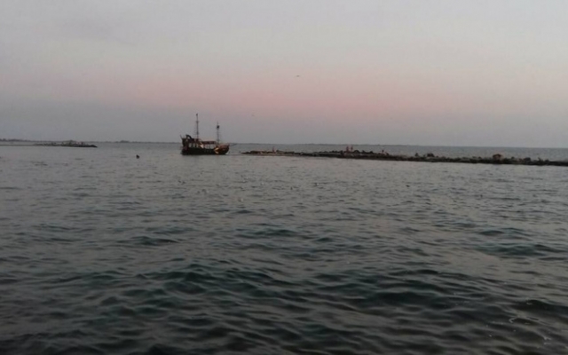 Смотрите: Как Азовское море прощается с отдыхающими (ФОТО) Фото № 3 Смотрите: Как Азовское море прощается с отдыхающими (ФОТО) Фото № 3