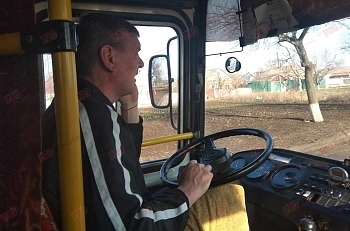 Автобусный скандал: Водитель сменил маршрут (ВИДЕО) Фото № 2 Автобусный скандал: Водитель сменил маршрут (ВИДЕО) Фото № 2