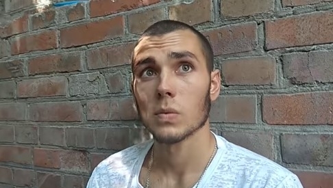 В Запорожье заробитчанин склонял ученицу школы к интиму (ВИДЕО) Фото № 0 В Запорожье заробитчанин склонял ученицу школы к интиму (ВИДЕО) Фото № 0