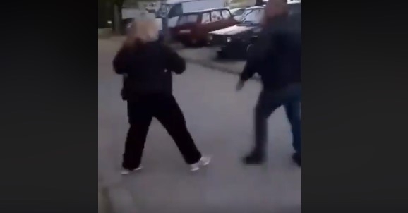 Резонанс: В Запорожье мужчина жестоко избил ногами женщину (ВИДЕО 18+) Фото № 2 Резонанс: В Запорожье мужчина жестоко избил ногами женщину (ВИДЕО 18+) Фото № 2