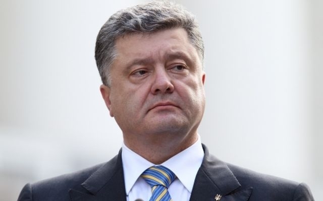 Порошенко присвоил награды четырем запорожцам в честь Дня Соборности Фото № 0 Порошенко присвоил награды четырем запорожцам в честь Дня Соборности Фото № 0
