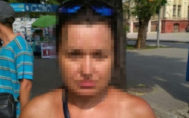 Женщина ограбила запорожца средь бела дня на улице (ФОТО) Фото № 0 Женщина ограбила запорожца средь бела дня на улице (ФОТО) Фото № 0