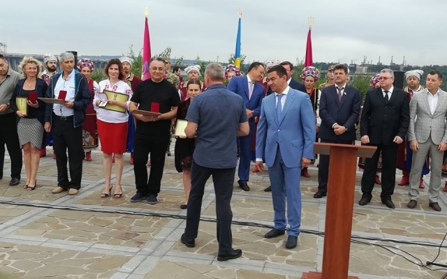 О чем рассказал запорожцам Луценко на Хортице (ФОТО) Фото № 9 О чем рассказал запорожцам Луценко на Хортице (ФОТО) Фото № 9