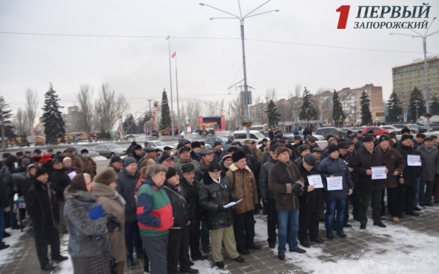 Под стенами облгосадминистрации прошел митинг Фото № 7 Под стенами облгосадминистрации прошел митинг Фото № 7