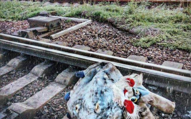 Неудачная шутка: Игрушка стала причиной экстренной остановки Неудачная шутка: Игрушка стала причиной экстренной остановки