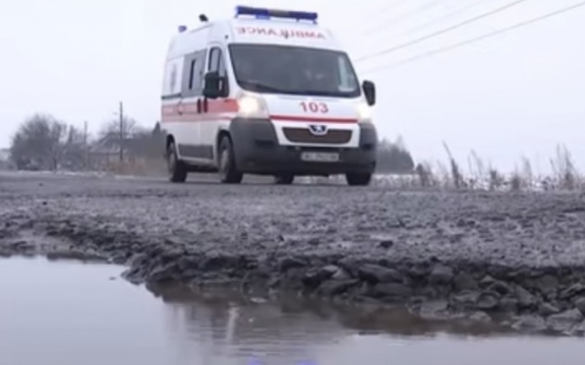 «Скорой» понадобилась помощь: в Запорожье спасали медиков из грязи Фото № 0 «Скорой» понадобилась помощь: в Запорожье спасали медиков из грязи Фото № 0