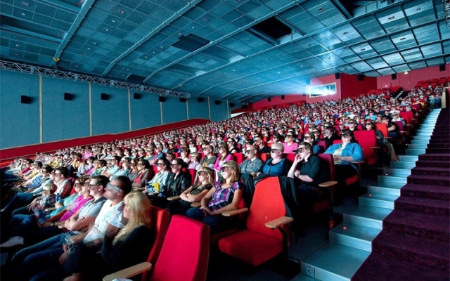 В Запорожье открылся седьмой по счету кинотеатр Фото № 0 В Запорожье открылся седьмой по счету кинотеатр Фото № 0
