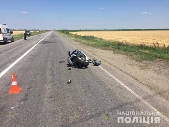 Полиция ищет свидетелей аварии на запорожской трассе (ФОТО) Фото № 1 Полиция ищет свидетелей аварии на запорожской трассе (ФОТО) Фото № 1