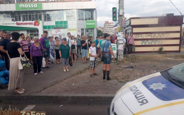 В Запорожье снова избили полицейского Фото № 0 В Запорожье снова избили полицейского Фото № 0