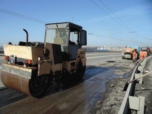 Запорожский мэр призвал к срочному ремонту дорог Фото № 0 Запорожский мэр призвал к срочному ремонту дорог Фото № 0