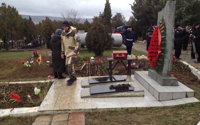 В Крыму похоронили запорожского солдата (ФОТО) Фото № 1 В Крыму похоронили запорожского солдата (ФОТО) Фото № 1
