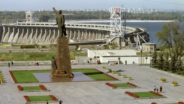 Запорожский Ленин переедет на ПМЖ в Киев Фото № 0 Запорожский Ленин переедет на ПМЖ в Киев Фото № 0
