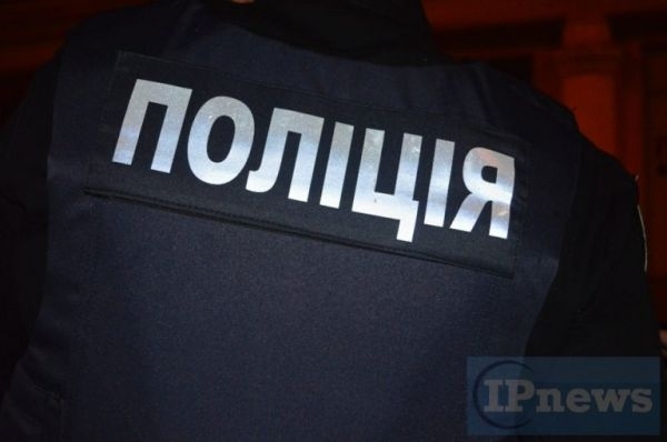 Возле Возле