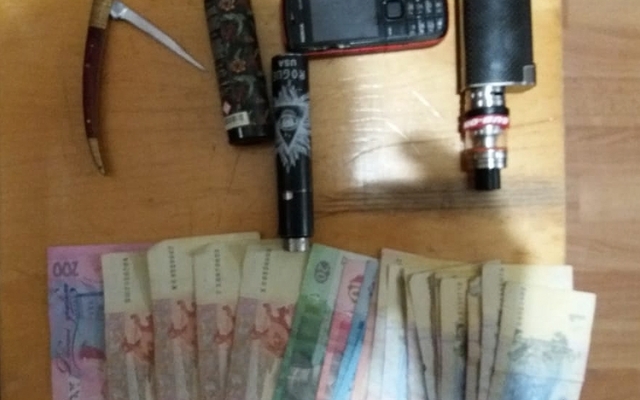 На запорожском курорте с ножом напали на отдыхающих (ФОТО) Фото № 2 На запорожском курорте с ножом напали на отдыхающих (ФОТО) Фото № 2