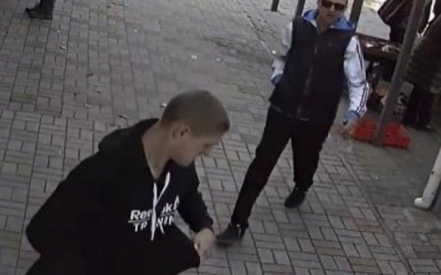 В Запорожье украли деньги, которые предназначались на операцию ребенка (ВИДЕО) Фото № 0 В Запорожье украли деньги, которые предназначались на операцию ребенка (ВИДЕО) Фото № 0