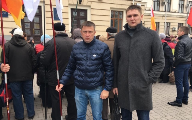 Запорожцы митингуют против тарифов (ФОТО) Фото № 4 Запорожцы митингуют против тарифов (ФОТО) Фото № 4