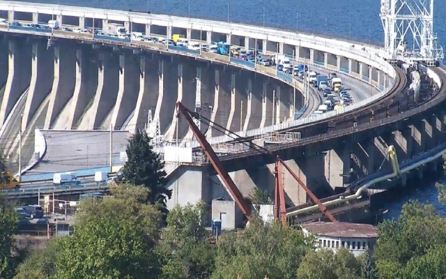 На плотине в течение трех месяцев будет ограничено движение Фото № 0 На плотине в течение трех месяцев будет ограничено движение Фото № 0