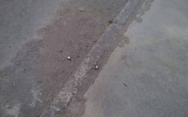 В центре Запорожья светофор пугает пешеходов и водителей (ФОТО, ВИДЕО) Фото № 1 В центре Запорожья светофор пугает пешеходов и водителей (ФОТО, ВИДЕО) Фото № 1