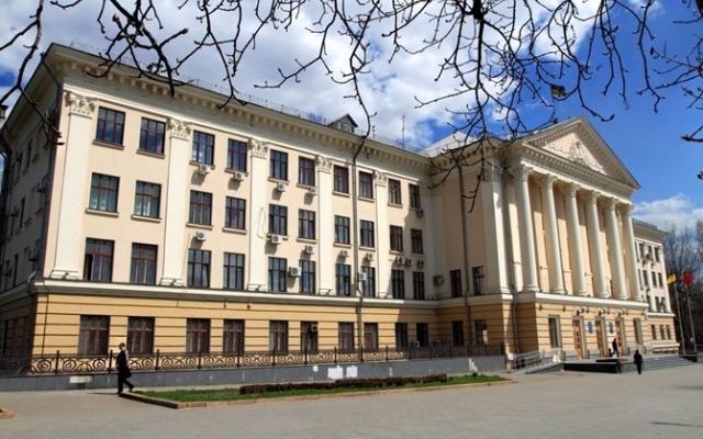 В Запорожском горисполкоме сократят часть чиновников Фото № 0 В Запорожском горисполкоме сократят часть чиновников Фото № 0