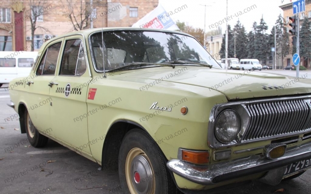 Запорожский День автомобилиста прошел в стиле ретро Фото № 23 Запорожский День автомобилиста прошел в стиле ретро Фото № 23