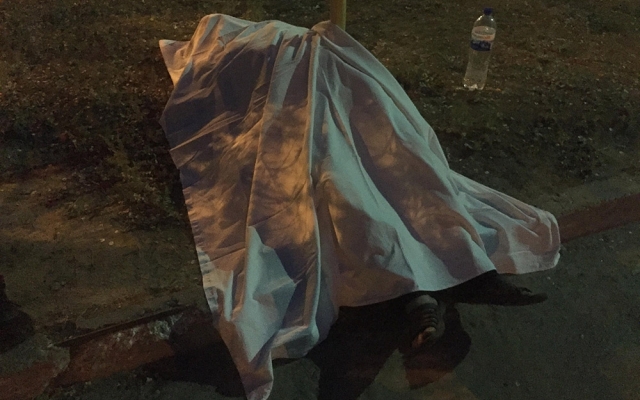 В Энергодаре прохожие обнаружили на улице покойника (ФОТО 18+) Фото № 1 В Энергодаре прохожие обнаружили на улице покойника (ФОТО 18+) Фото № 1