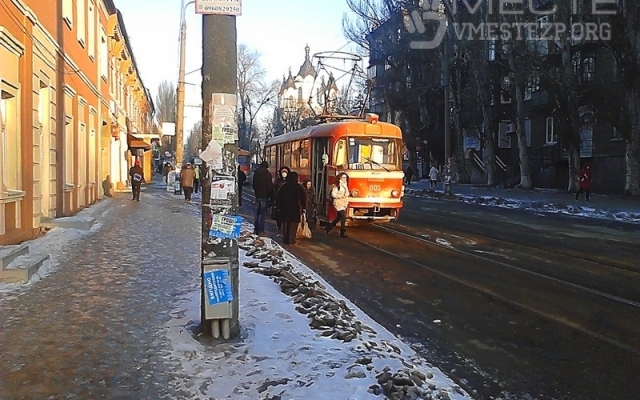 Будьте в курсе: в Запорожье остановились трамваи Фото № 1 Будьте в курсе: в Запорожье остановились трамваи Фото № 1
