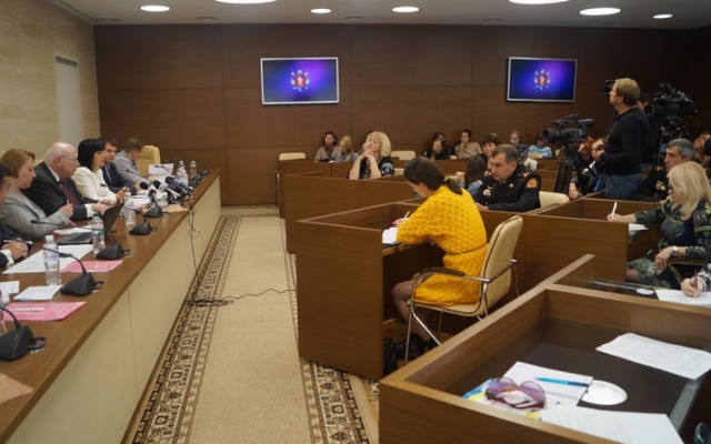 Немцы помогут запорожским властям с обустройством переселенцев Фото № 1 Немцы помогут запорожским властям с обустройством переселенцев Фото № 1
