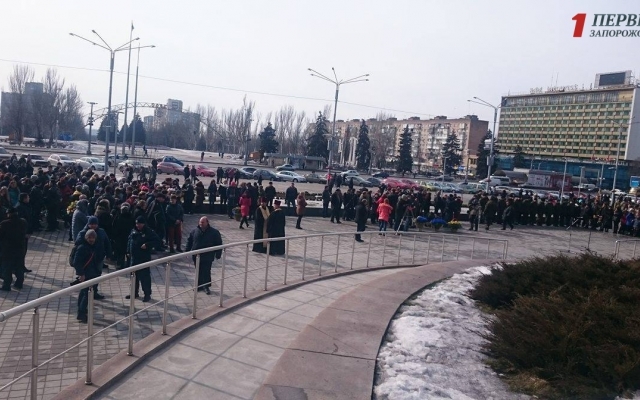 На митинге в честь Героев Небесной Сотни Буряку кричали На митинге в честь Героев Небесной Сотни Буряку кричали