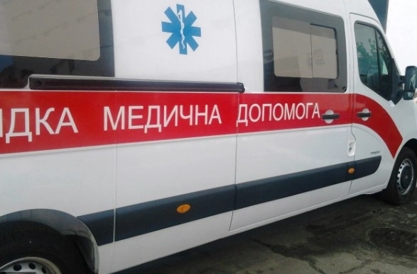 Запорожец разрезал себе шею ножом из-за неудачи в любви Фото № 0 Запорожец разрезал себе шею ножом из-за неудачи в любви Фото № 0