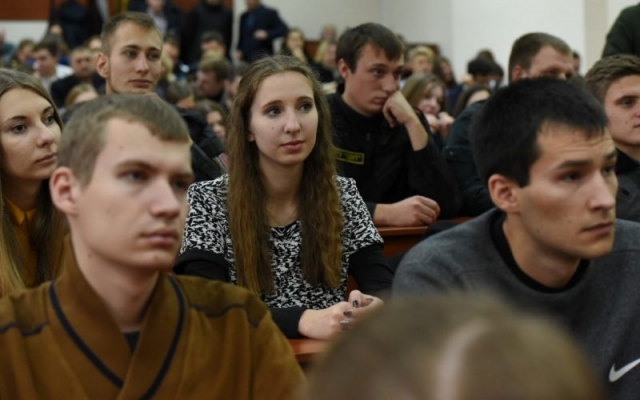 Запорожским студентам увеличили стипендии Фото № 2 Запорожским студентам увеличили стипендии Фото № 2