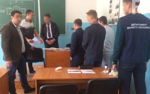 Студенты Студенты