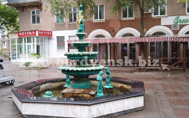 На запорожском курорте опять разрушили местную достопримечательность (ФОТО) Фото № 2 На запорожском курорте опять разрушили местную достопримечательность (ФОТО) Фото № 2