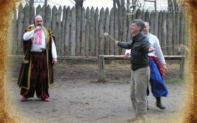 Конный театр «Запорожские казаки»: прошлое, увиденное наяву Фото № 2 Конный театр «Запорожские казаки»: прошлое, увиденное наяву Фото № 2
