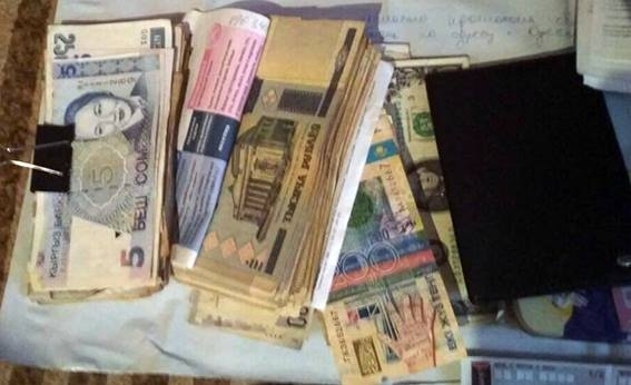 По дороге в Одессу бандиты в масках ограбили запорожских предпринимателей (ФОТО) Фото № 1 По дороге в Одессу бандиты в масках ограбили запорожских предпринимателей (ФОТО) Фото № 1