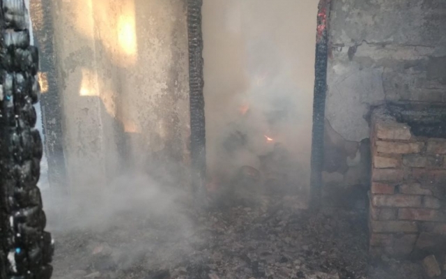 В Запорожской области горел дом: есть жертвы (ФОТО) Фото № 1 В Запорожской области горел дом: есть жертвы (ФОТО) Фото № 1