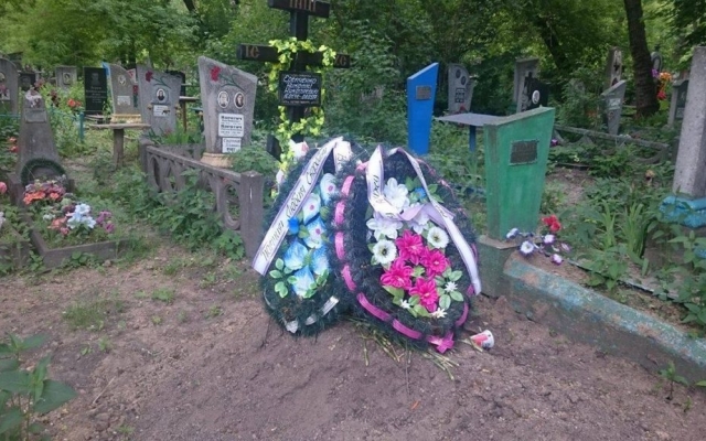 Жуткое Запорожье: Цены похорон на закрытом кладбище Фото № 0 Жуткое Запорожье: Цены похорон на закрытом кладбище Фото № 0