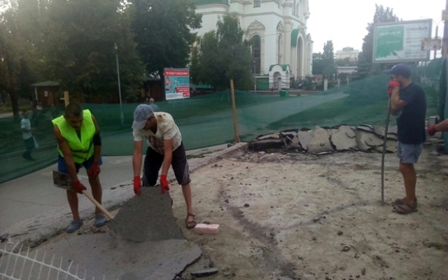 В Запорожье появился новый остановочный комплекс (ФОТО) Фото № 1 В Запорожье появился новый остановочный комплекс (ФОТО) Фото № 1
