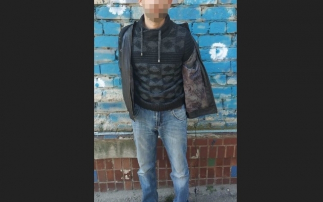 Под Запорожьем поймали пару, которая 2 года терроризировали местных жителей (ФОТО) Фото № 3 Под Запорожьем поймали пару, которая 2 года терроризировали местных жителей (ФОТО) Фото № 3