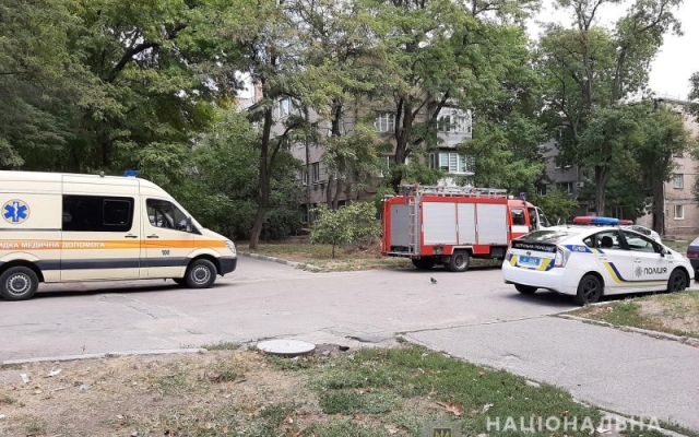 В Запорожье бабушку спасал отряд «КОРД» (ВИДЕО) Фото № 0 В Запорожье бабушку спасал отряд «КОРД» (ВИДЕО) Фото № 0
