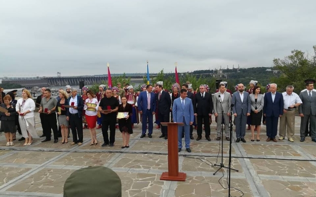 О чем рассказал запорожцам Луценко на Хортице (ФОТО) Фото № 6 О чем рассказал запорожцам Луценко на Хортице (ФОТО) Фото № 6